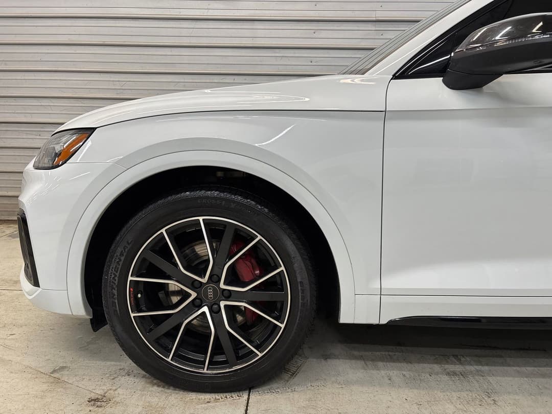 Photo 4 of 2024 Audi SQ5 3.0T quattro Premium Plus