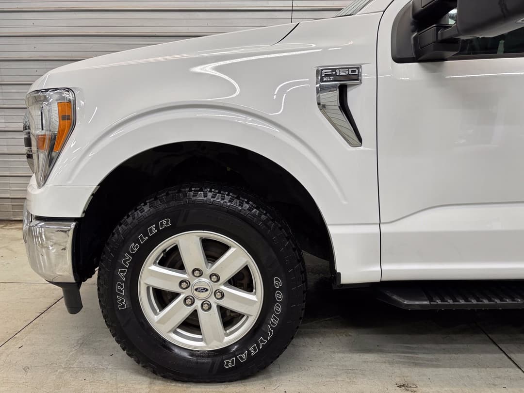 Photo 4 of 2021 Ford F-150 XLT