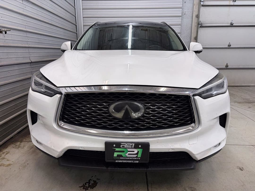 Photo 2 of 2019 INFINITI QX50 Essential
