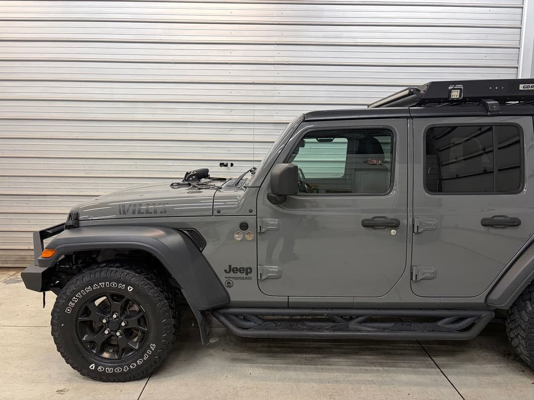 Photo 3 of 2021 Jeep Wrangler Unlimited Willys