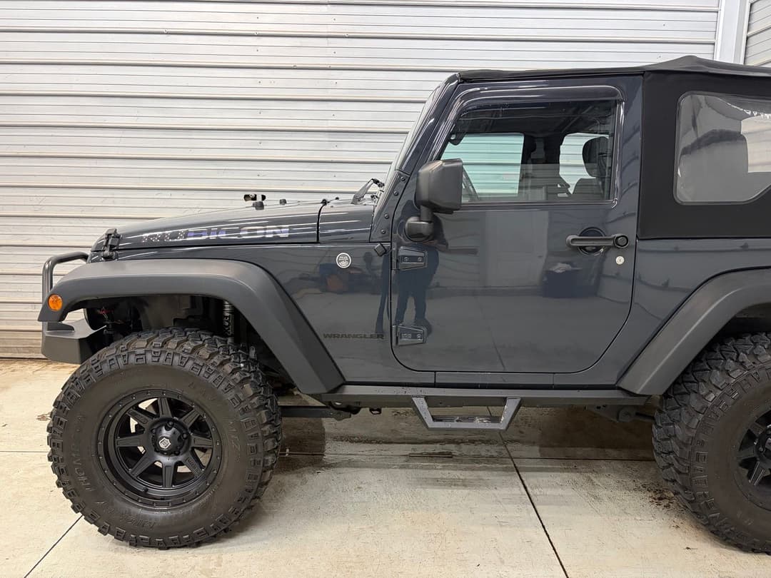 2016 Jeep Wrangler Rubicon - Image 3