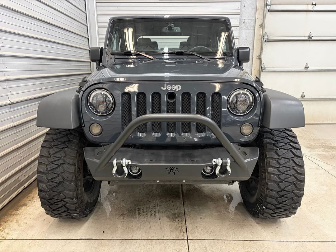 2016 Jeep Wrangler Rubicon - Image 2