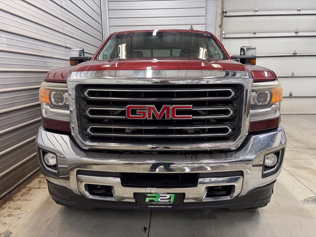 Photo 2 of 2015 GMC Sierra 2500HD SLT
