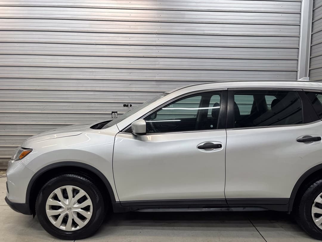 Photo 3 of 2019 Nissan Rogue S
