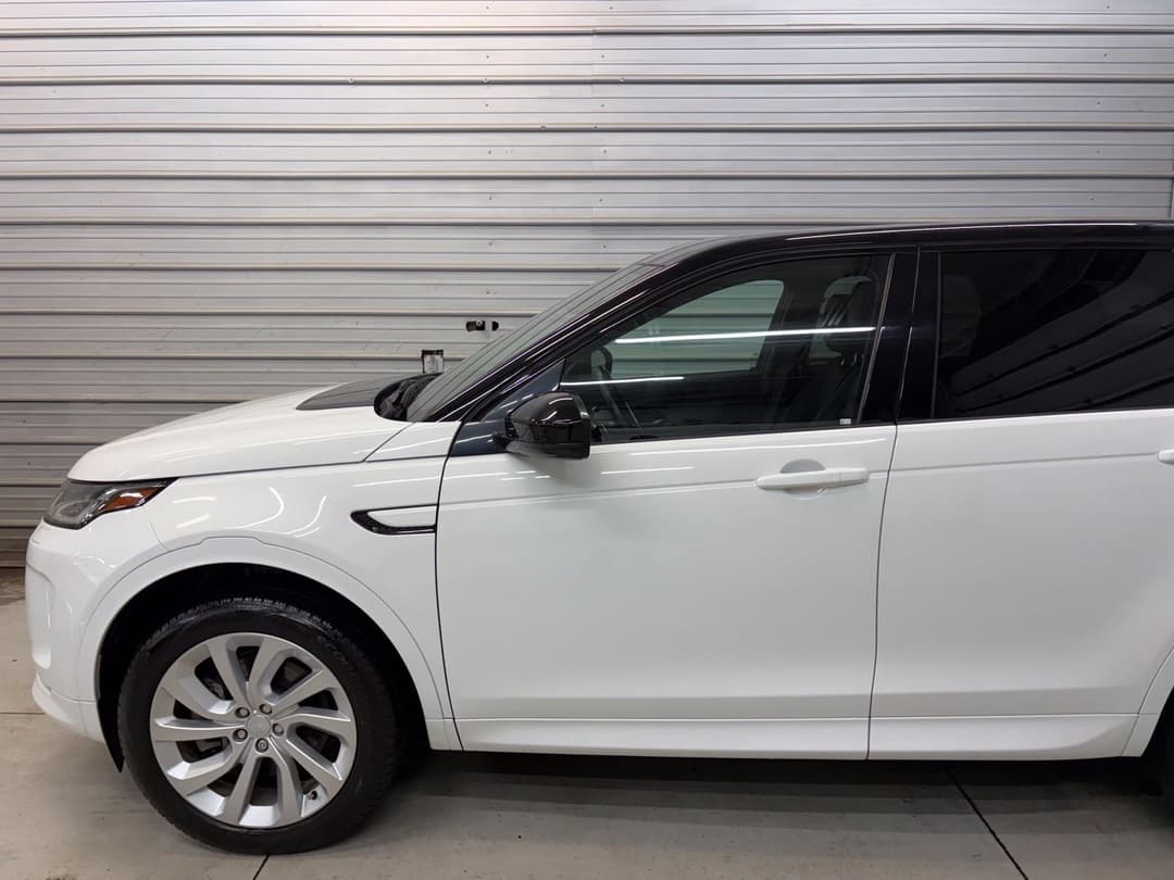 Photo 3 of 2022 Land Rover Discovery Sport P250 S R-Dynamic