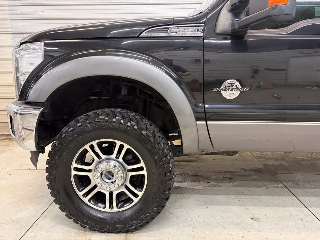 Photo 4 of 2012 Ford F-250 Super Duty Lariat