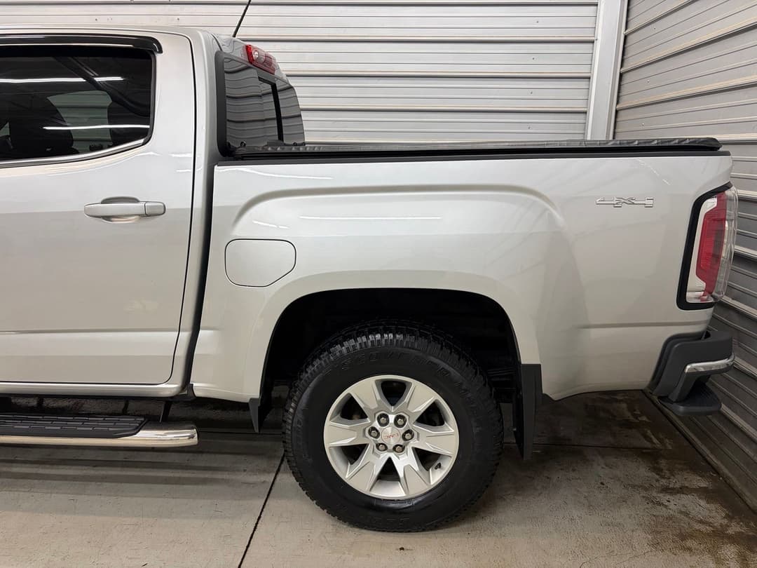 Photo 5 of 2018 GMC Canyon SLE