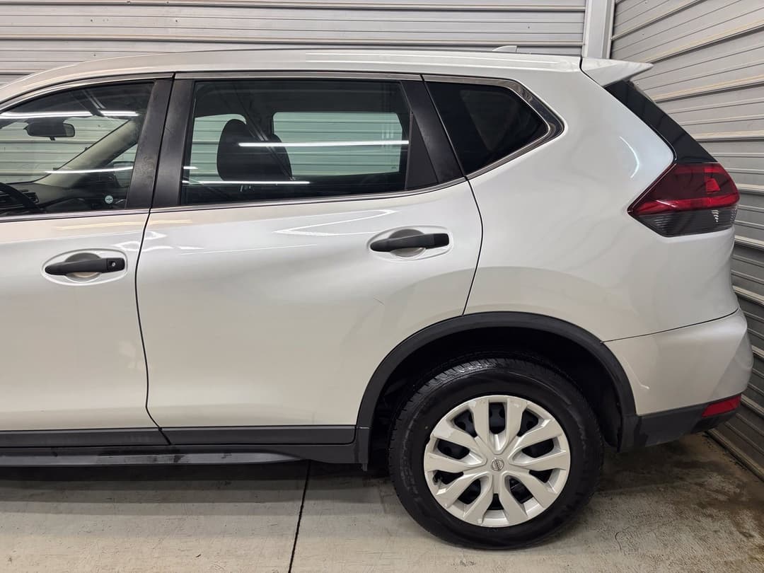 Photo 5 of 2019 Nissan Rogue S