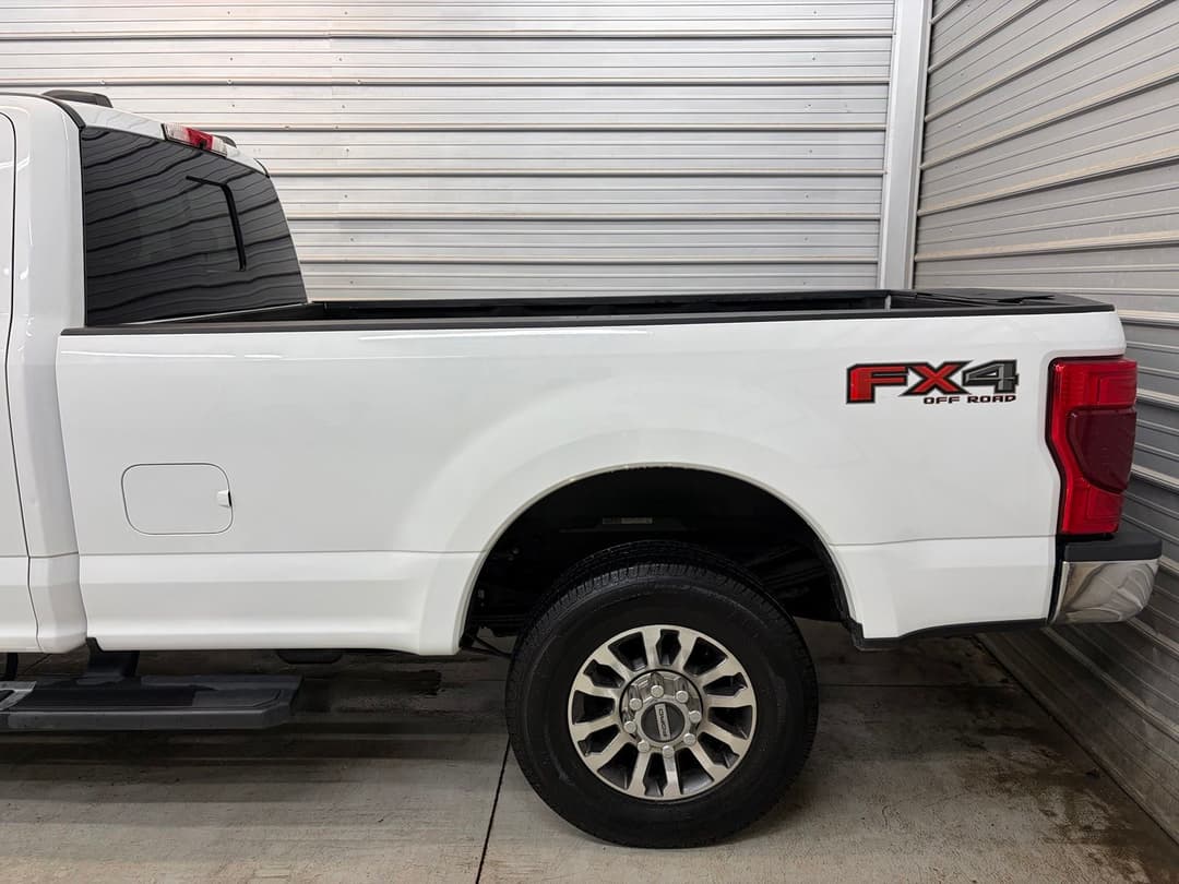 Photo 5 of 2022 Ford F-350 Super Duty Lariat