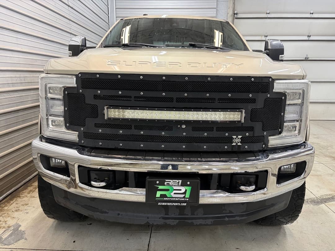 2018 Ford F-250 Super Duty King Ranch - Image 2