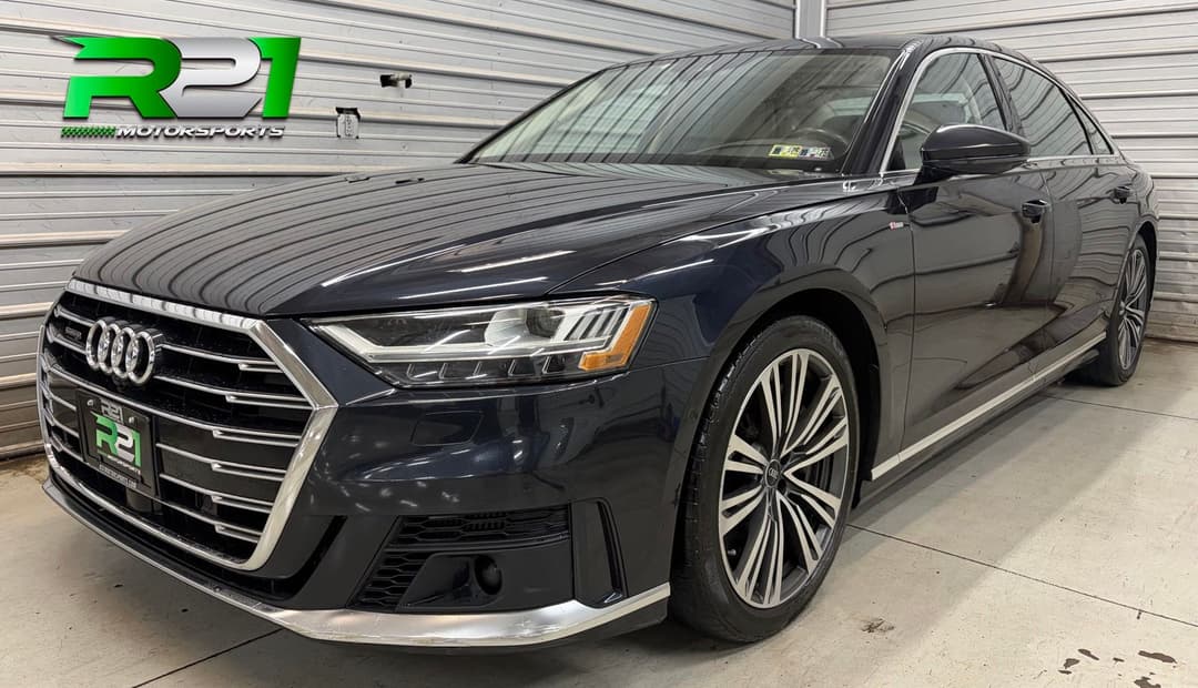 Photo 1 of 2021 Audi A8 L 4.0