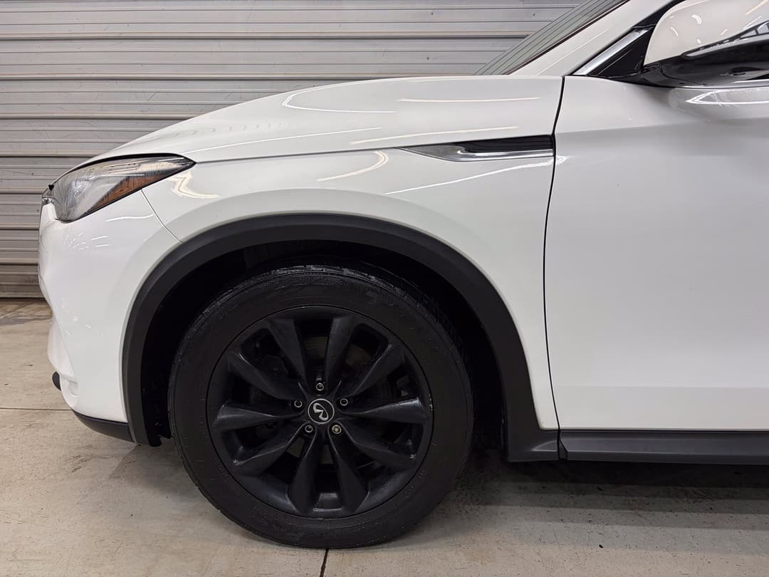 Photo 4 of 2019 INFINITI QX50 Essential