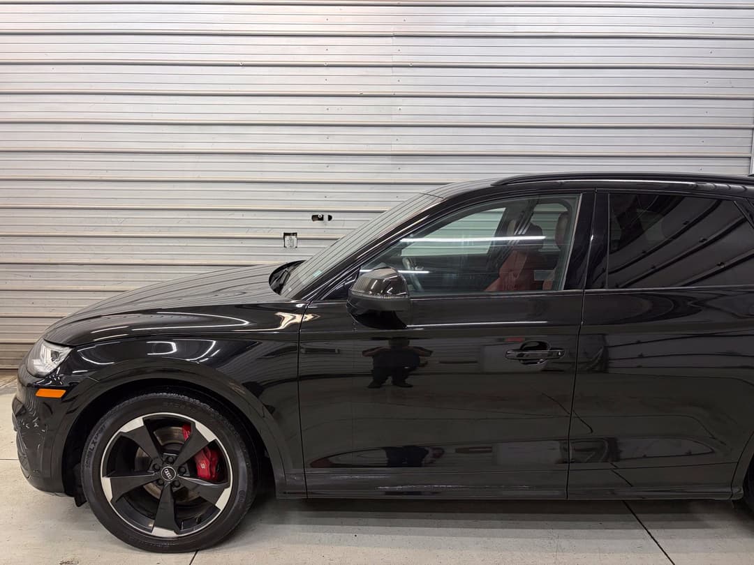 Photo 3 of 2019 Audi SQ5 3.0T Prestige