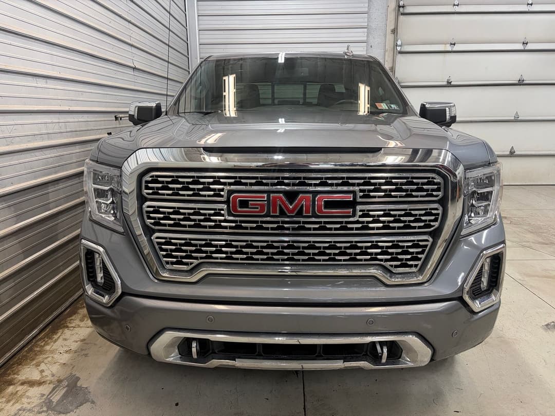 Photo 2 of 2022 GMC Sierra 1500 Limited Denali
