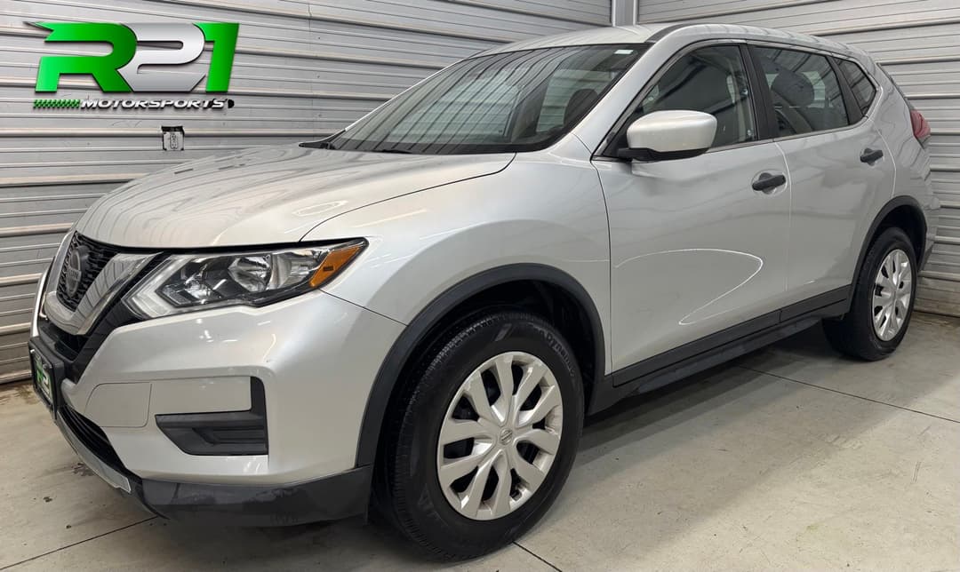 Photo 1 of 2019 Nissan Rogue S