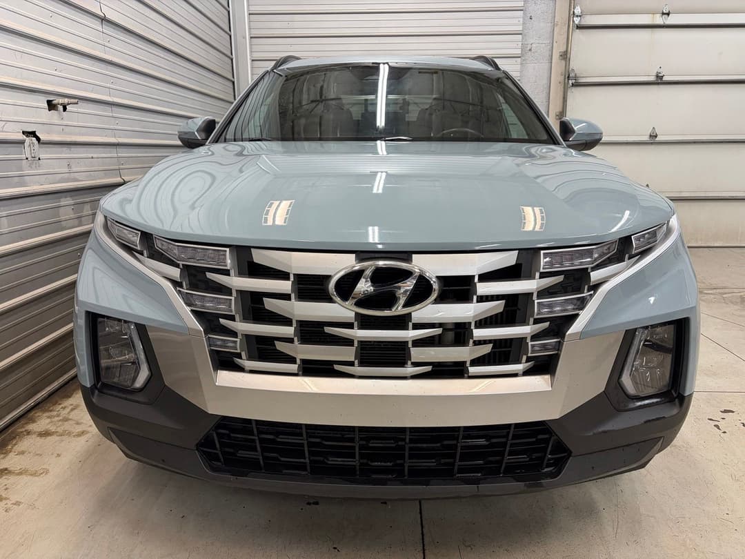 2022 Hyundai SANTA CRUZ SEL Premium - Image 2
