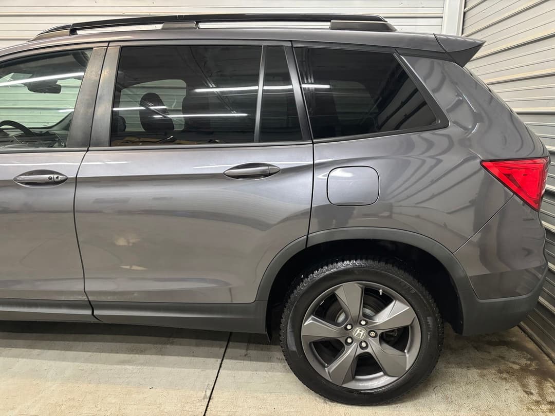 2021 Honda Passport Touring - Image 5
