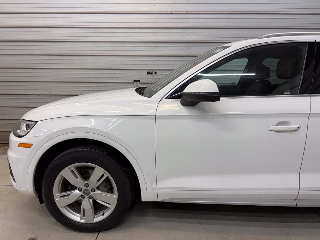 Photo 3 of 2019 Audi Q5 2.0T Premium Plus