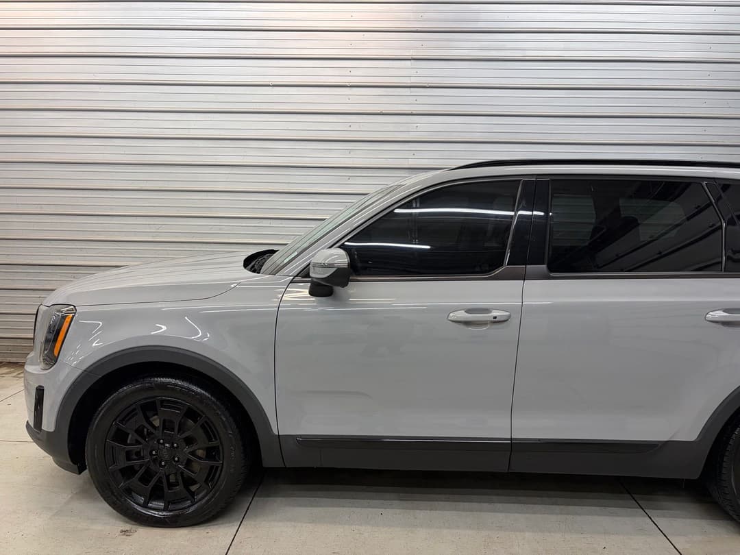 Photo 3 of 2021 Kia Telluride EX