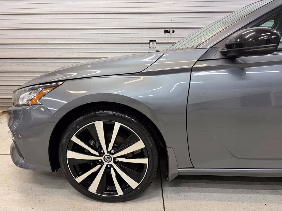 Photo 4 of 2020 Nissan Altima 2.5 SR