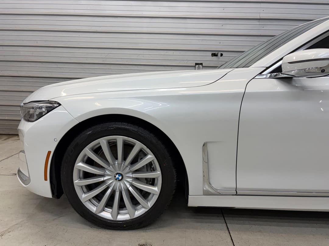 Photo 4 of 2022 BMW 7 Series 740i xDrive
